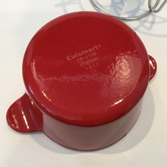 Cuisinart Cast Iron Fondue Pot Red - Picture 7 of 10